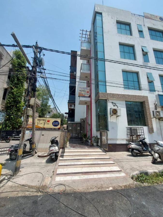 Hotel Park Pride Pitampura New Delhi, Couple Friendly Esterno foto