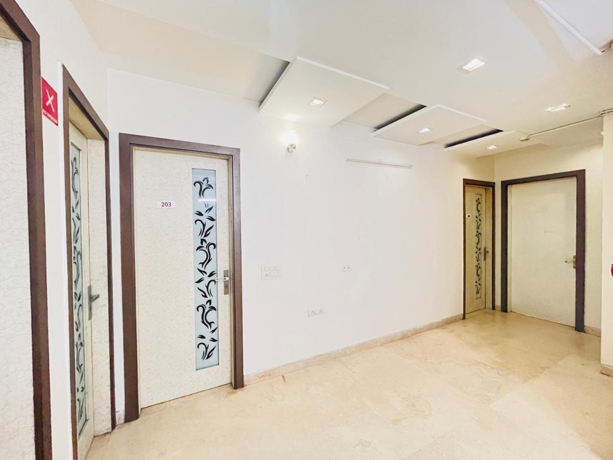Hotel Park Pride Pitampura New Delhi, Couple Friendly Esterno foto