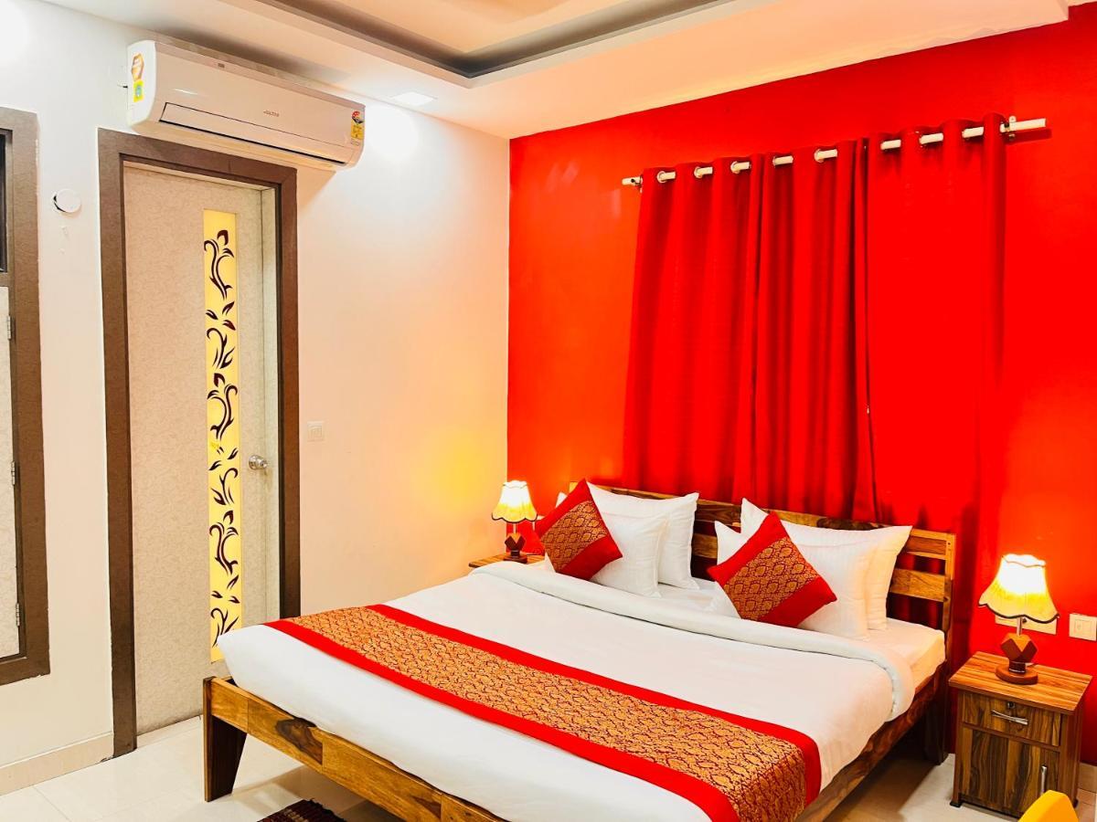 Hotel Park Pride Pitampura New Delhi, Couple Friendly Esterno foto