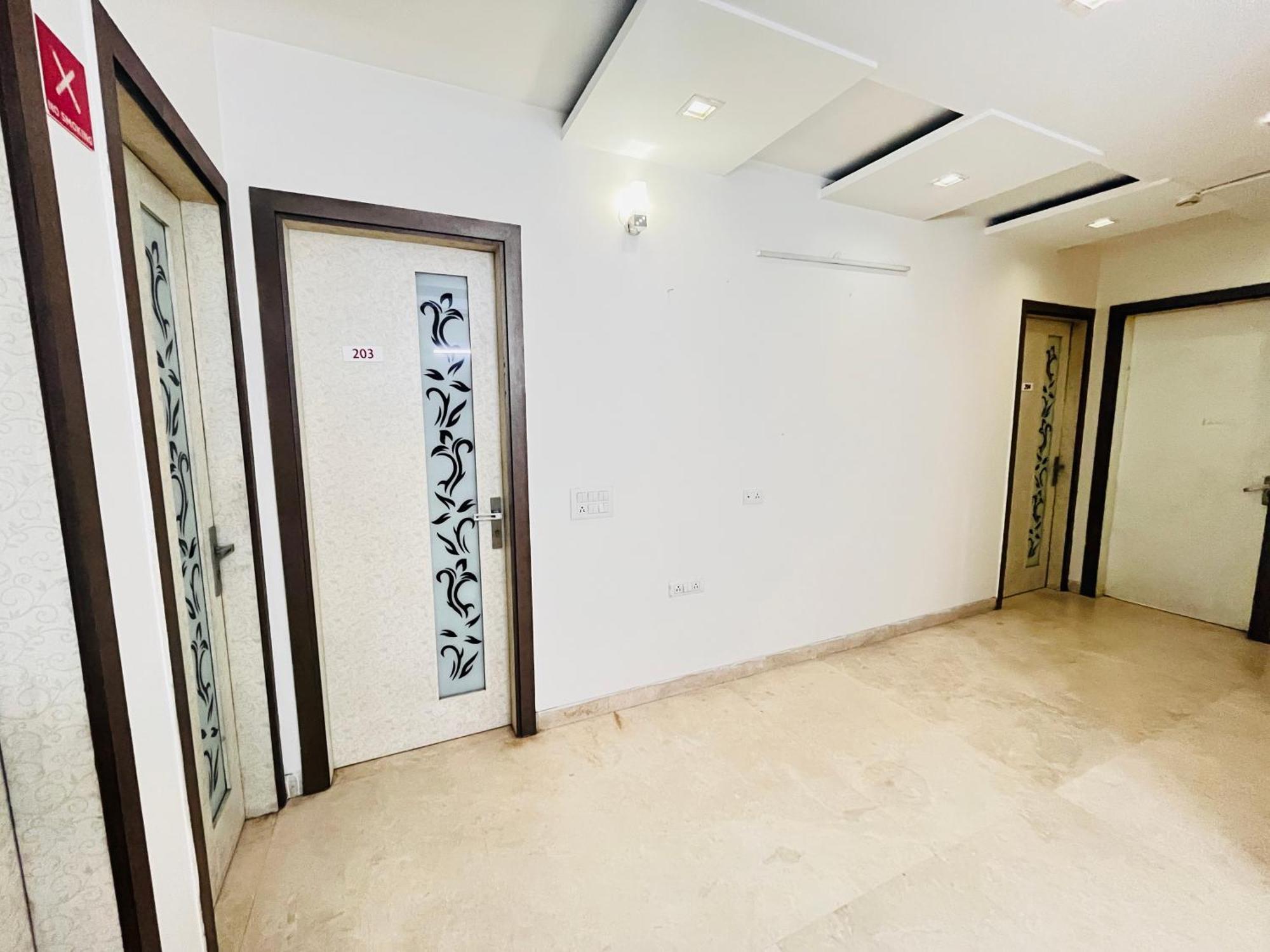 Hotel Park Pride Pitampura New Delhi, Couple Friendly Esterno foto